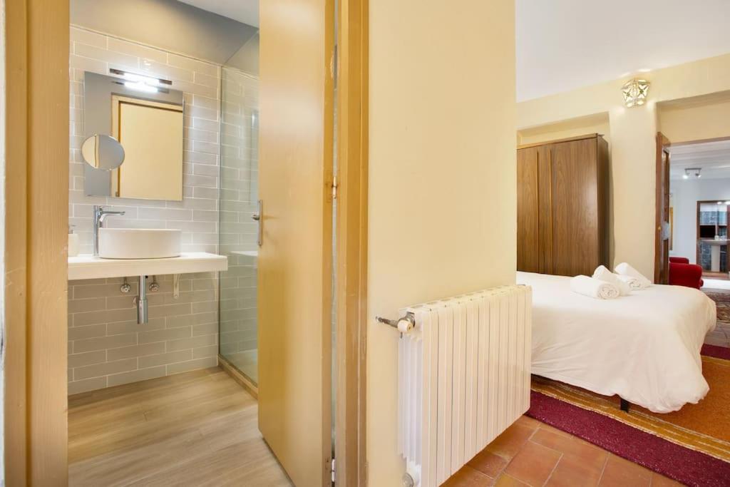 Вилла Casa Torre Cruilles Big, Stylish, Modernized 'Castle' Prime Costa Brava With Ac Экстерьер фото